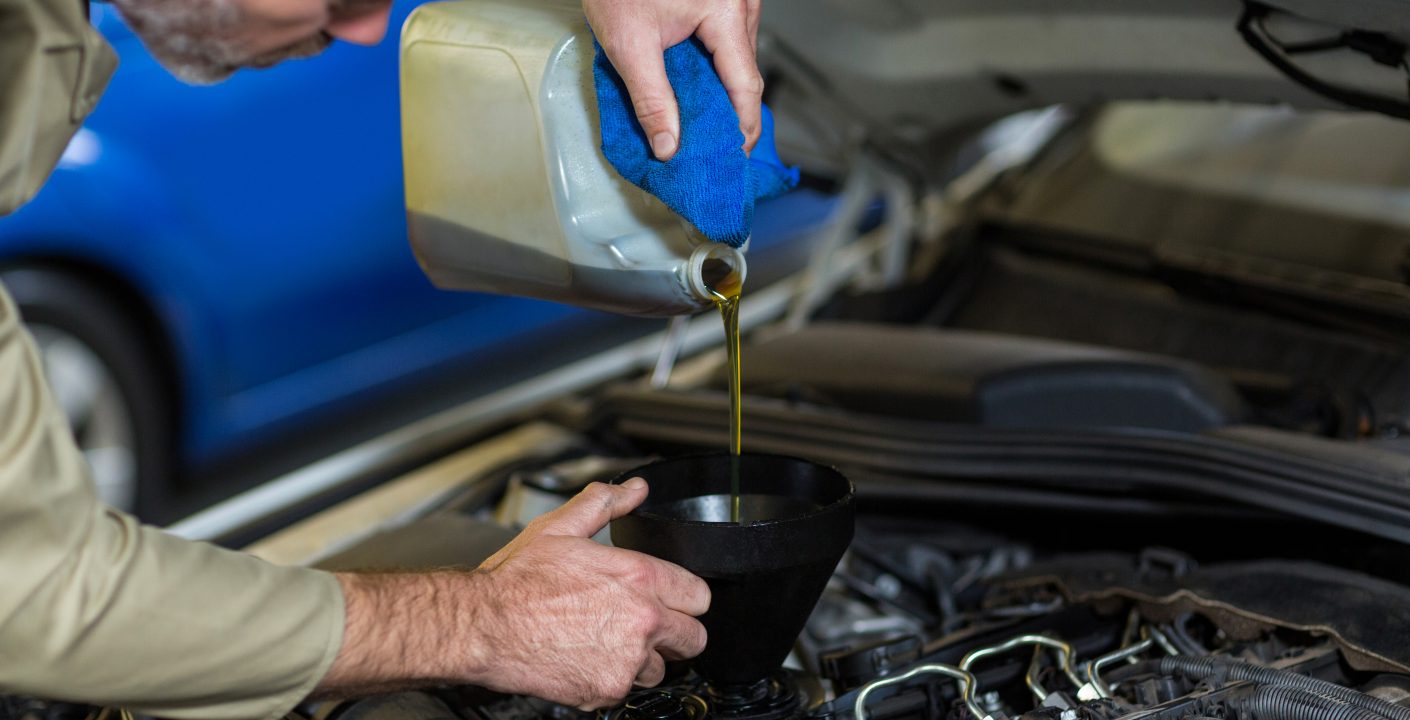 Oil change, regular car oil and filter change, regular car oil changes, when to change car oil filter, car oil,